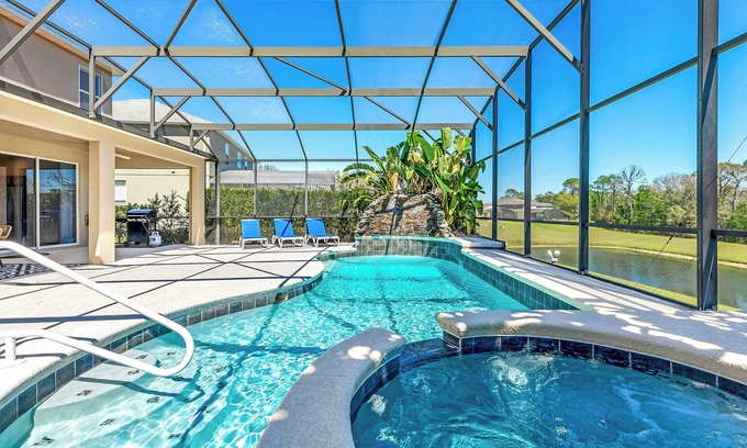 West Kissimmee Villa | Emerald Retreat - Seven Bedroom Villa, Sleeps 14