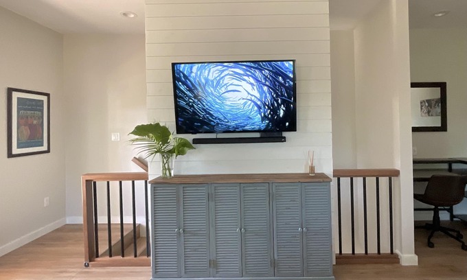 Gulf Breeze House | End-of-Season Deals - Now More Affordable! & Pet-Friendly!