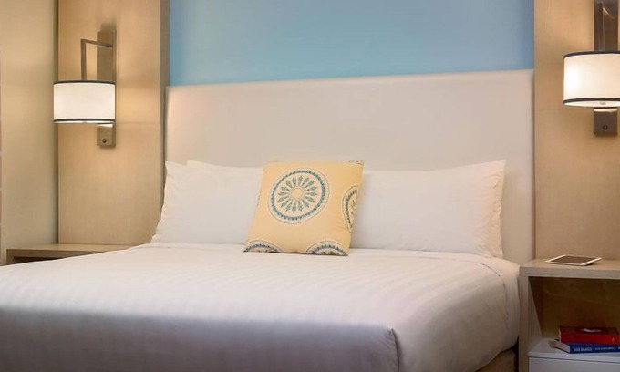 Parsippany House | Enjoy a Hassle-Free and Suiting Stay! Free Parking, Pets Allowed