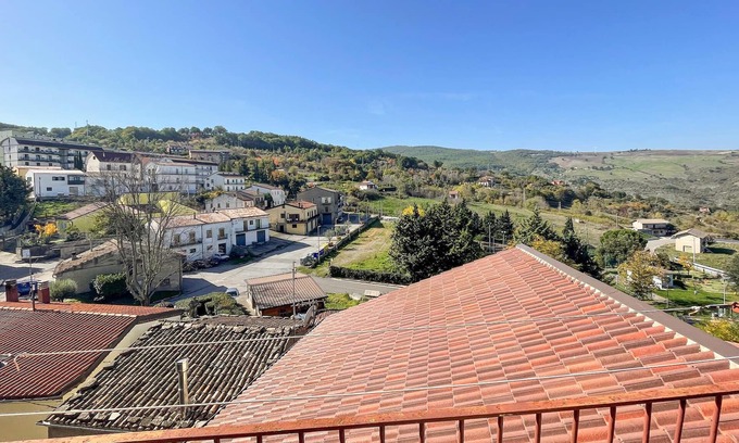 Trivigno House | Enjoy a relaxing vacation in this vacation home in a good location for exciting excursions.