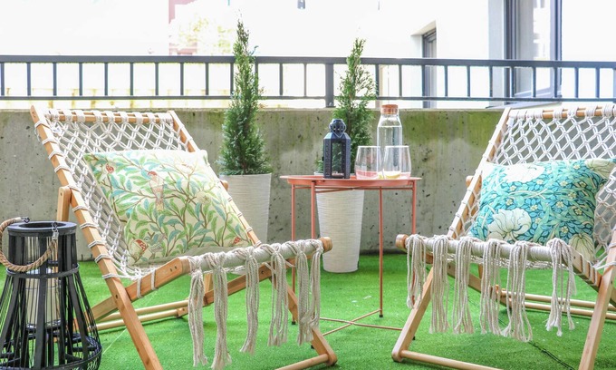 West Pomeranian Voivodeship Apartment | Enjoy a wonderful stay for two in this stylish holiday apartment in the heart of Szczecin.