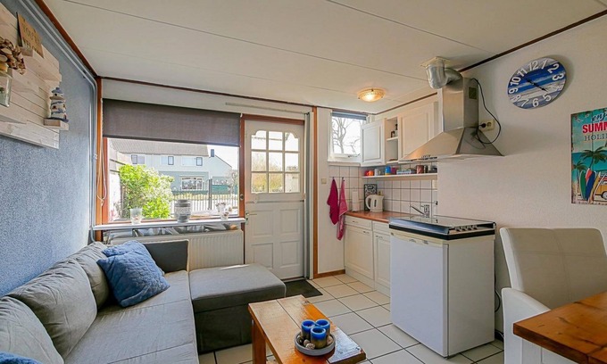 Callantsoog House | Enjoy compact and comfortable summer house Petite: a cozy holiday home close to the beach of Callantsoog