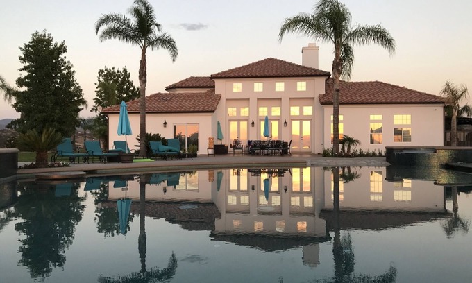 Temecula House | Enjoy The Fresh Air With Spectacular Views In The Heart Of Wine Country