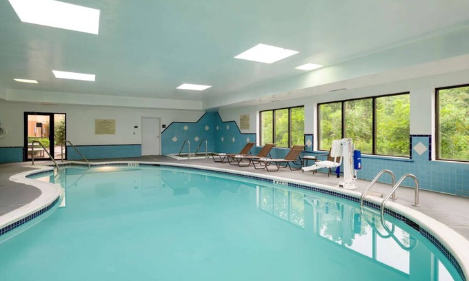 Danville Hotel | Enjoy the Perks! 2 Pet-friendly Units, Free Breakfast & Parking, Indoor Pool!
