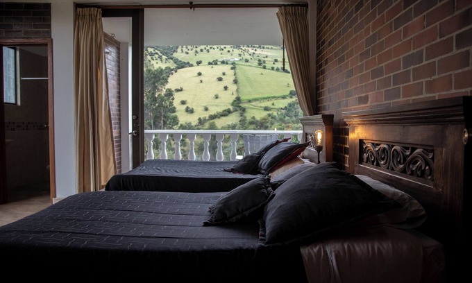 Sesquile House | Enjoyable 5-bedroom house with WiFi in Sesquilé