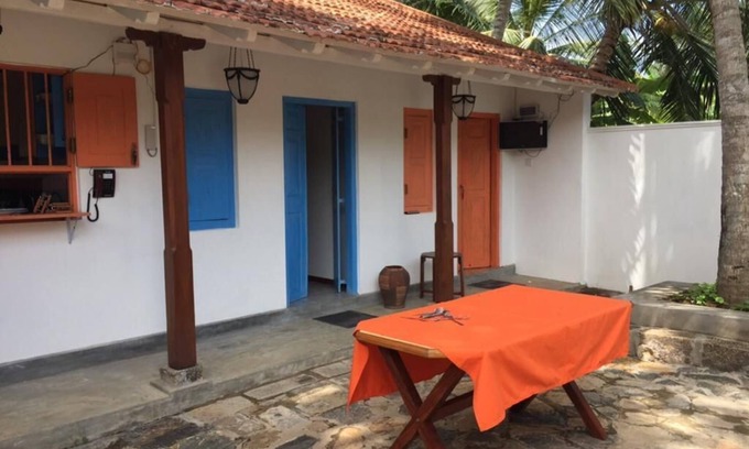 Kathaluwa Bed & Breakfast | Enjoyable bed & breakfast with AC in Dondra - 2 bedrooms