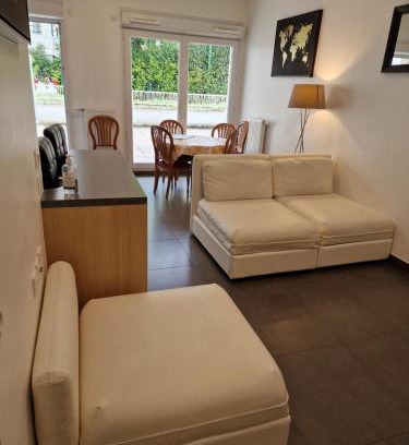 Chatenay-Malabry Apartment | Entier beau 3pièces avec terrasse de 60m2 pour 7personnes