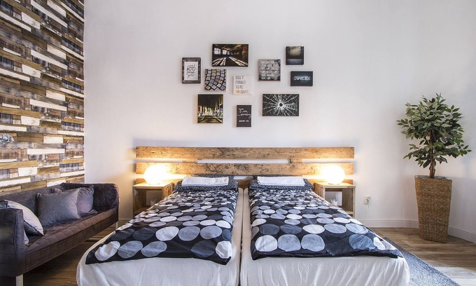 Terezvaros Apartment | Entire 3 room flat in the beautiful street