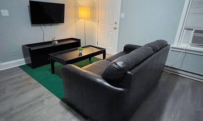 Wilmington Apartment | Entire place with private parking