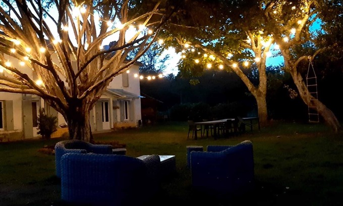 Hostens Cottage | Entre Chênes et Pins - 3-star group gîte - Close to Hostens lake!