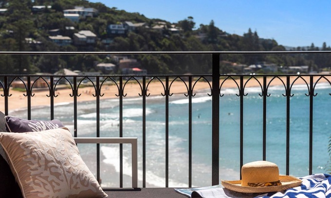 Palm Beach Hotel | EPIPHANY by Palm Beach Holiday Rentals