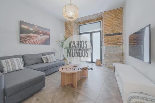 Huertas Apartment | Escapada urbana para 8 en Calle del Infante GL