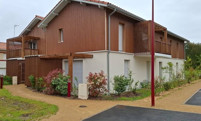 Messanges Apartment | Escape for two in Messanges