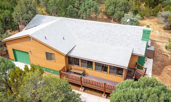 Heber Cabin | Escape to a Cozy Cabin in the Breathtaking White Mountains: Unwind and Reconnect