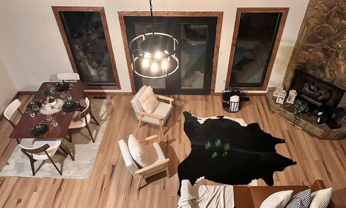 Walnut Mountain Cabin | Escape to Paradise at Cabana Dreams - Your Ultimate Vacation Retreat!