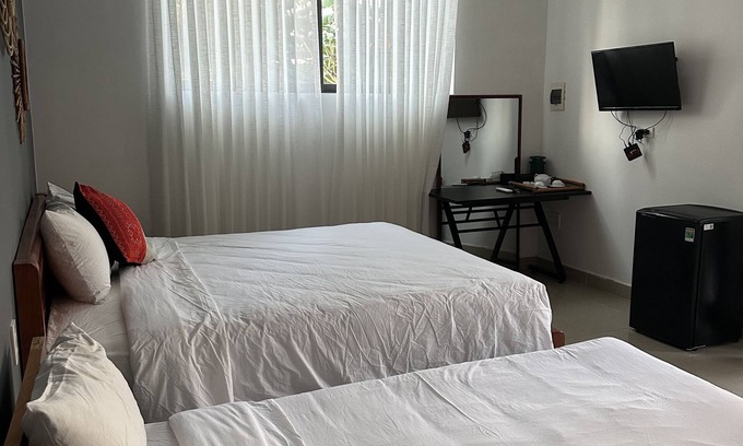 Cam Thanh Hotel | ESCAPED & PEACEFUL PLACE FROM THE TOURISM AREA