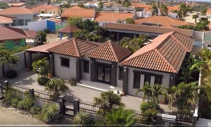 Esmeralda Villa | Esmeralda Escape - Your Private Oasis