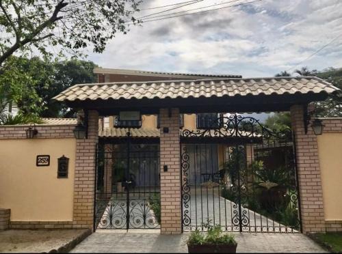 Guapimirim House | Espaço Vitória Imperial