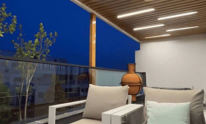 Branes House | Exceptional triplex 200m2 downtown with jacuzzi and table soccer, wifi & iptv