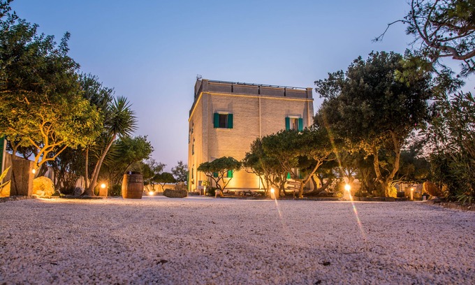 Porto Cesareo Villa | Exclusive apartment in an ancient villa on the sea Baia di Punta Prosciutto