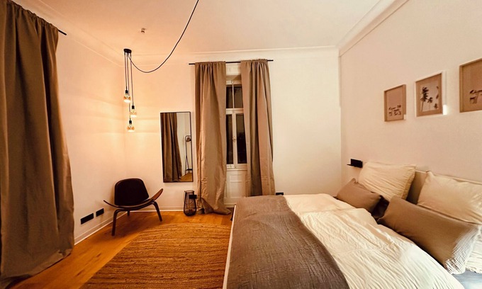 Deufringen Villa | Exclusive old apartment in a magnificent listed villa