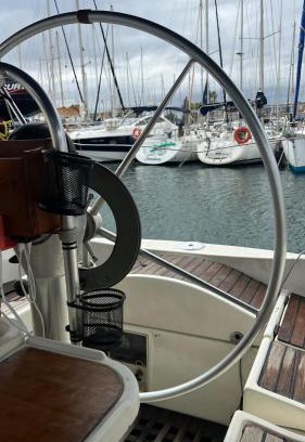 Poblats Maritims Boat Rental | Exclusive Unique Experience on a Sailboat All Year Round TNINA