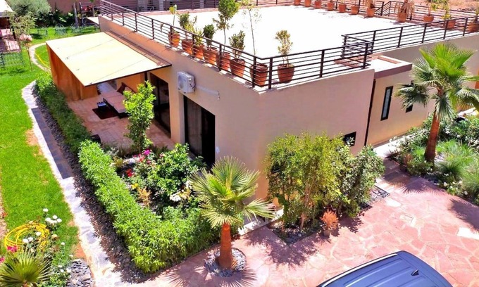 Tamazouzte Villa | Exclusive Villa ALAKASA with Swimming Pool and Hammam