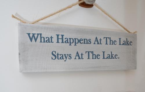 Spring Lake House | Experience lakeside luxury at Sunset Cove, a spacious 5-bedroom home