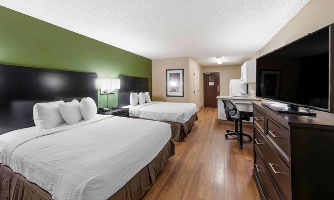 Northeast Anaheim Hotel | Extended Suites