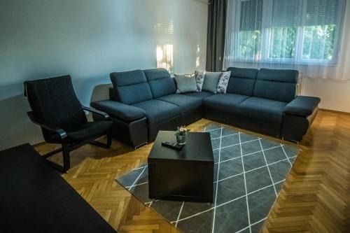 Szarvas Apartment | Főtér Apartman