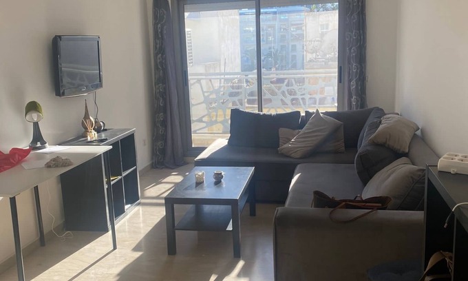 Gauthier Apartment | F2 Meubler Quartier Gauthier 4 eme Étage Avec Balcon . Appartement top