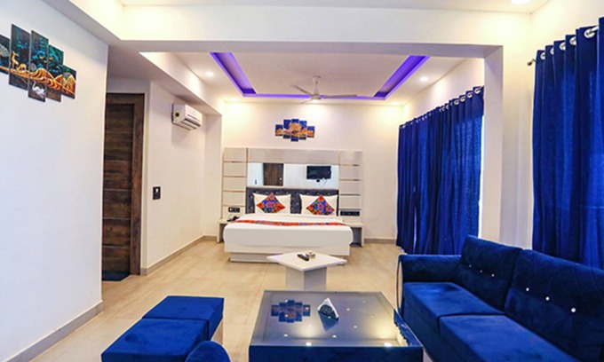 Sector 27 Hotel | Fabexpress F9 Noida Sector 27