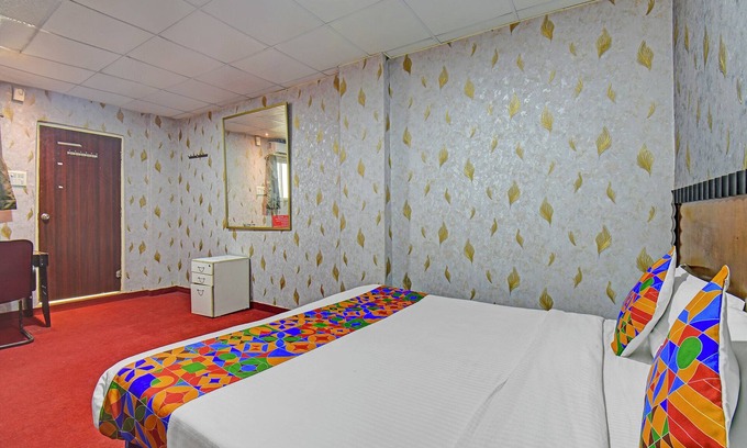 Pune Hotel | Fabexpress Jayraj Executive