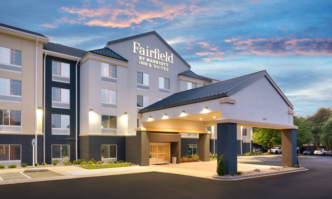 Lexington Park Hotel | Fairfield Inn by Marriott Lexington Park Patuxent River Naval Air Station