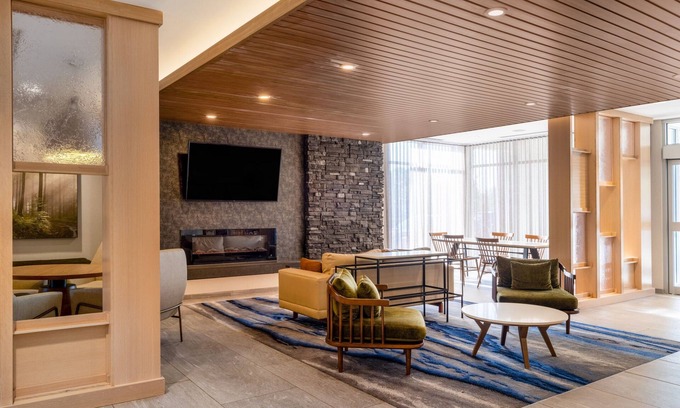 Brooklyn Center Hotel | Fairfield Inn & Suites by Marriott Minneapolis North