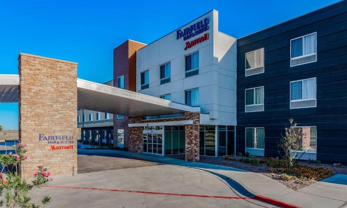 Pecos Hotel | Fairfield Inn & Suites by Marriott Pecos