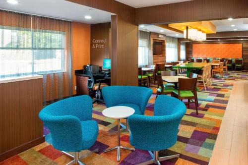 Tinley Park Hotel | Fairfield Inn & Suites Chicago Tinley Park