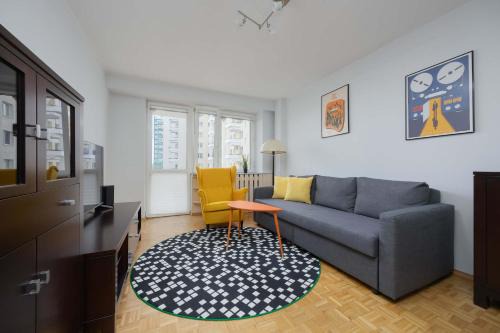 Muranow Apartment | Family Apartment for 6 People in Warsaw by Noclegi Renters