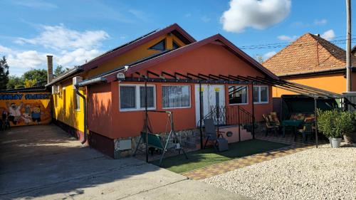 Vecses Apartment | Family Friendly Gyál