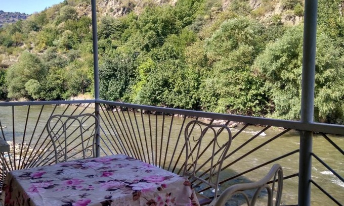 Alaverdi House | Family Guest House