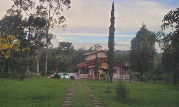 Aracoiaba da Serra Cottage | Family Holidays or Leisure with Friends? This Country House in Araçoiaba Has It All!