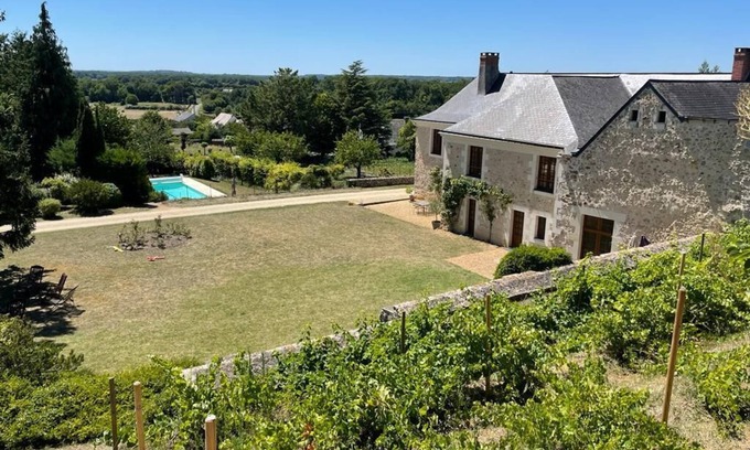 Chaumont-d'Anjou House | Family home with pool in Anjou