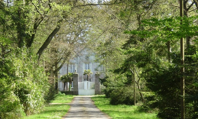 Plouigneau House | Family house near Morlaix, enjoy the countryside and the sea