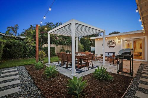 North Clairemont House | Family Oasis with Hot Tub and Dedicated Workspace