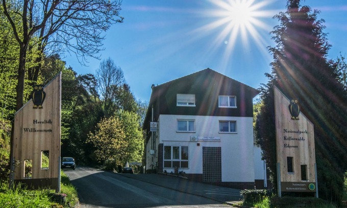 Schmittlotheim Cottage | Family room - Landgasthof Elsebach