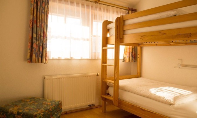 Karchau House | Family room, separate toilet and shower - Alpengasthof Moser