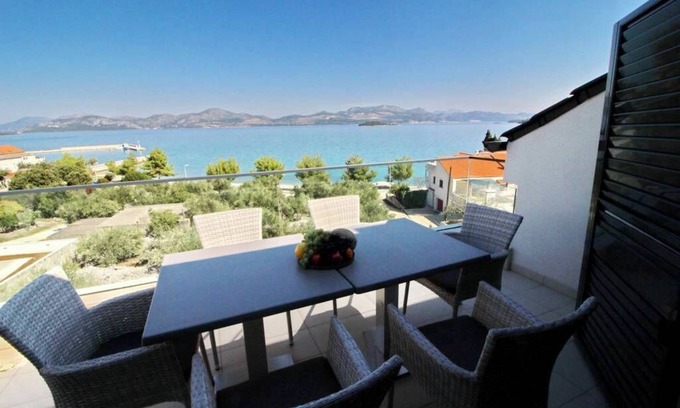 Drace Apartment | Fancy Apartments Kula