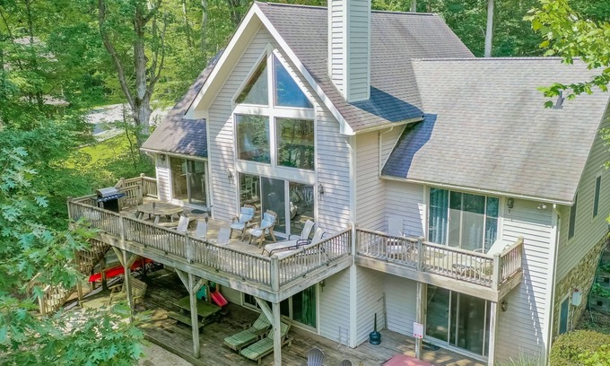 Paradise Point House | Fancy Free | Lakefront, Hot Tub, Quiet Community