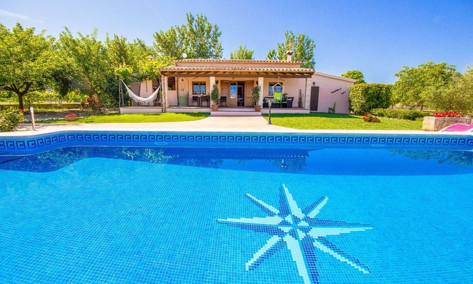 Alcudia Cottage | Fantastic villa with private pool and stunning views Serra de Tramuntana