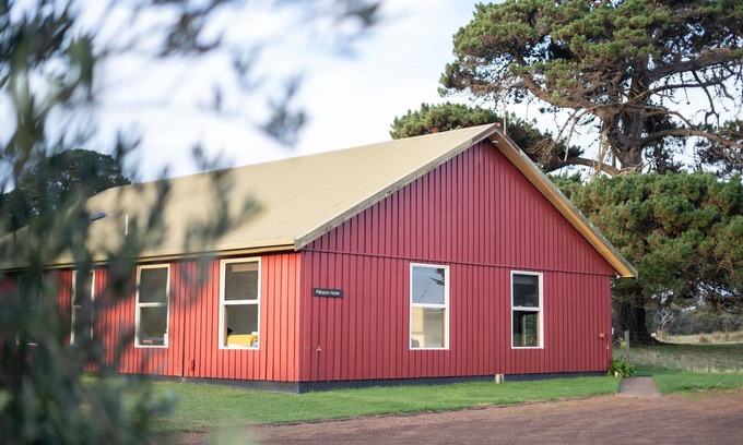 Mount William Other | Farm House Accommodation Northern end of the Bay of Fires 5 mins from Mt Willian
